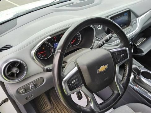 Used 2019 Chevrolet Blazer LT FWD image 6