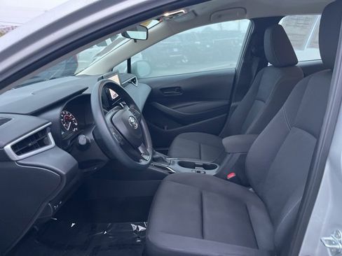 Used 2024 Toyota Corolla LE image 7