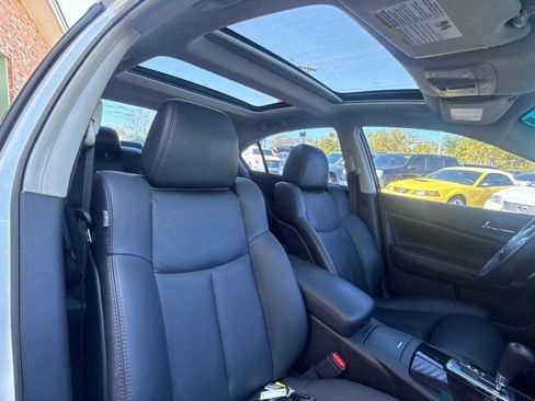 Used 2012 Nissan Maxima 3.5 SV w/ Premium Pkg FWD image 17