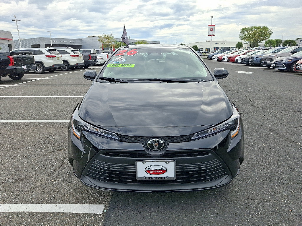 Used 2026 Toyota Corolla LE FWD image 2