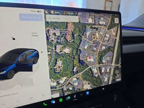 Used 2024 Tesla Model 3 Standard Range image 21