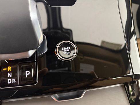 New 2026 Land Rover Range Rover Sport Dynamic SE image 23