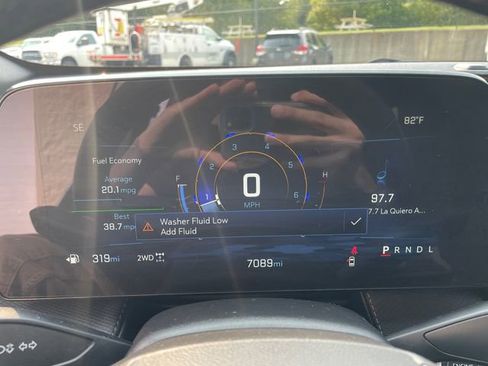 Used 2025 Chevrolet Equinox LT image 28