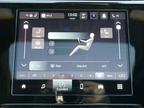 Certified 2024 Jeep Grand Cherokee Altitude image 44