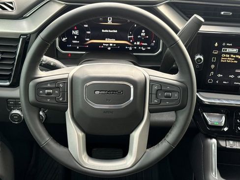 Used 2026 GMC Sierra 3500 Denali w/ Technology Package AWD/4WD image 14