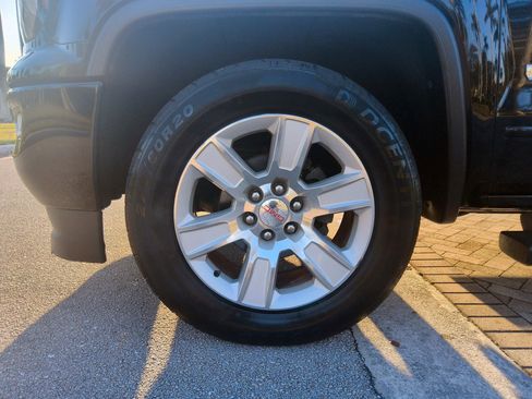 Used 2017 GMC Sierra 1500 SLE w/ SLE Value Package AWD/4WD image 42