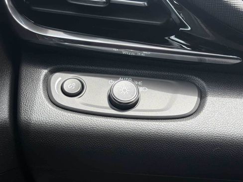 New 2026 Buick Envista Sport Touring w/ Convenience I Package FWD image 17