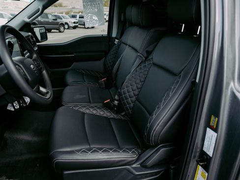 Used 2025 Ford F150 XL w/ Equipment Group 103A High image 13