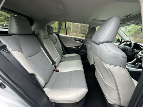 Used 2023 Toyota RAV4 Limited AWD/4WD image 22
