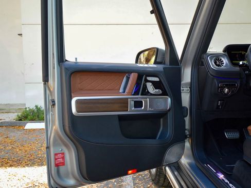 Used 2022 Mercedes-Benz G 63 AMG 4MATIC image 31