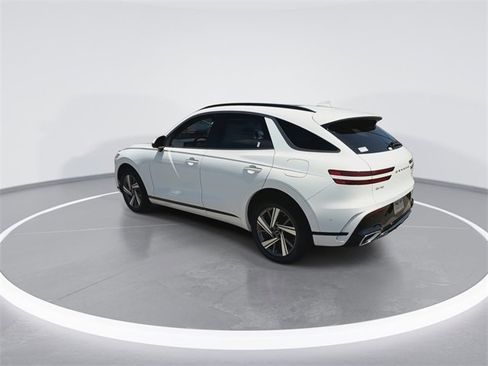 New 2026 Genesis GV70 3.5T Sport Advanced image 6