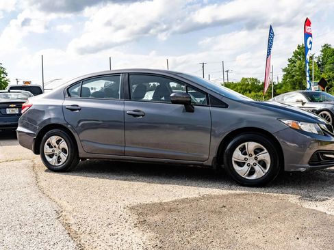 Used 2015 Honda Civic LX image 2