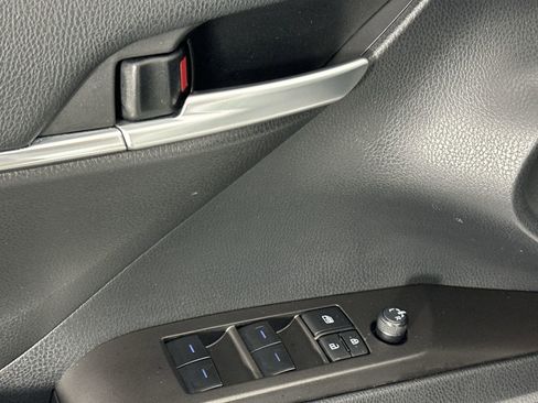 Used 2024 Toyota Camry SE w/ Convenience Package FWD image 13