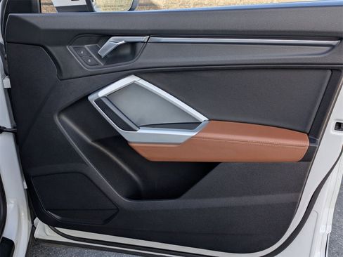 Used 2022 Audi Q3 2.0T Premium w/ Convenience Package image 20