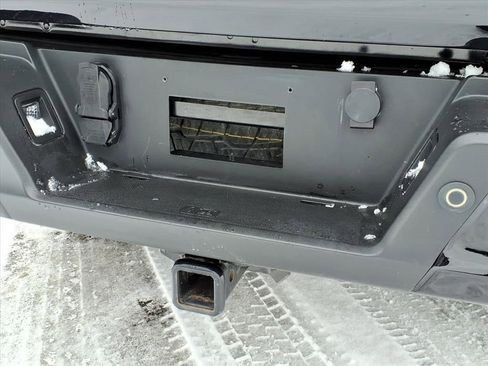 Certified 2022 Ford F150 XLT w/ Equipment Group 302A High image 4