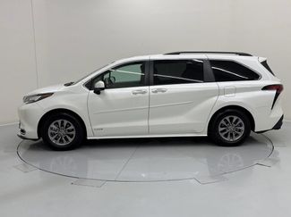 Used 2021 Toyota Sienna XLE w/ XLE Plus Package FWD video 2