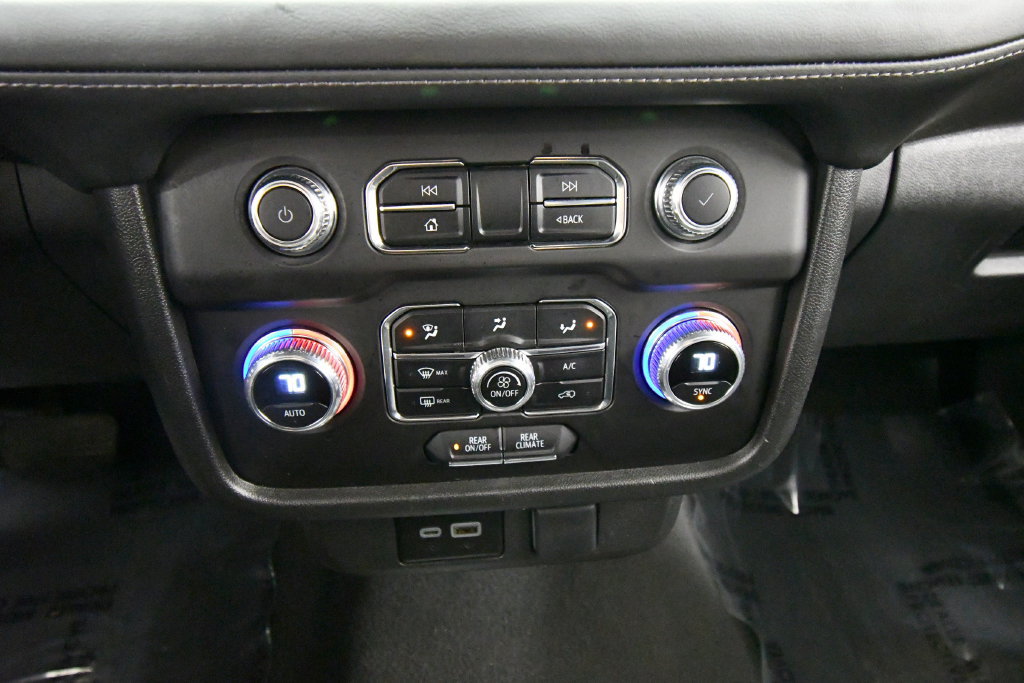 Used 2024 GMC Yukon SLE AWD/4WD image 26
