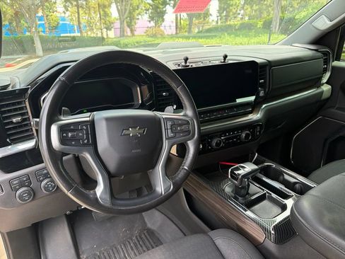 Used 2023 Chevrolet Silverado 1500 LT Trail Boss w/ Protection Package AWD/4WD image 14