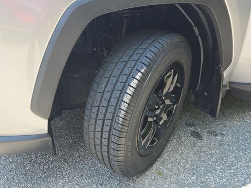 Used 2019 Toyota RAV4 Limited w/ Cold Weather Package FWD image 32