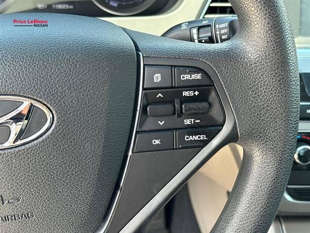 Used 2017 Hyundai Sonata SE FWD image 21
