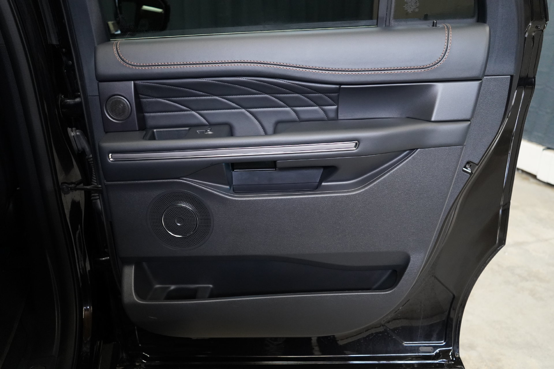 Used 2024 Ford Expedition Max Platinum AWD/4WD image 52
