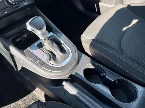 Used 2024 Kia Forte LXS image 22