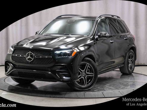Used 2025 Mercedes-Benz GLE 580 4MATIC image 1