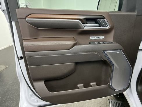 Certified 2025 GMC Sierra 1500 Denali w/ Denali Reserve Package image 23