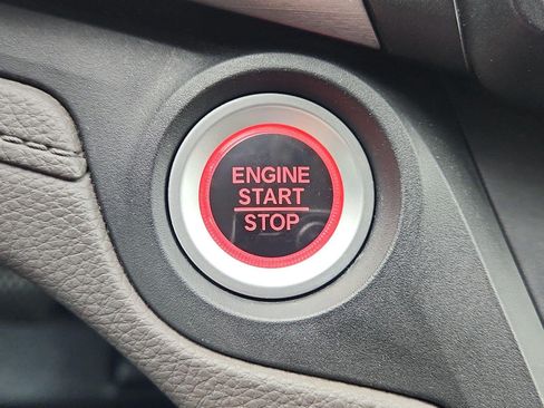 Used 2018 Honda Odyssey LX image 20