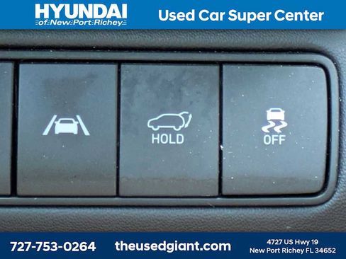 Certified 2023 Hyundai Santa Fe Limited image 35