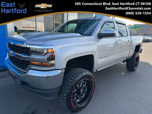 Used 2018 Chevrolet Silverado 1500 LT image 1
