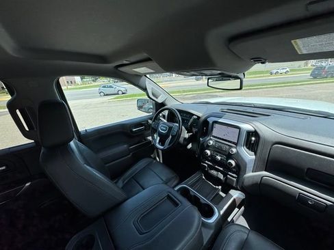 Used 2019 GMC Sierra 1500 SLT w/ SLT Premium Plus Package AWD/4WD image 25