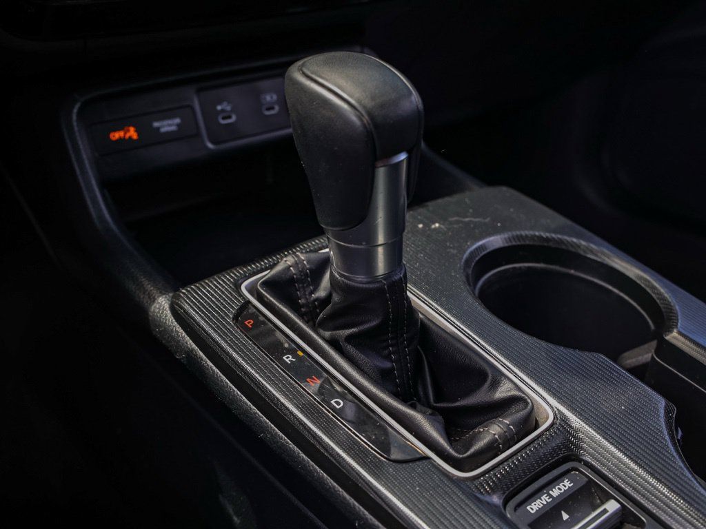 Used 2025 Honda Civic Sport image 30