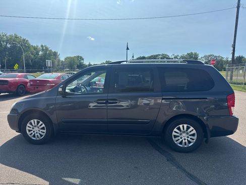 Used 2014 Kia Sedona LX FWD image 8