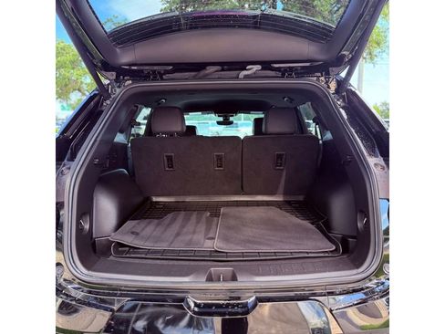 Used 2024 Chevrolet Blazer RS w/ Driver Confidence II Package FWD image 27