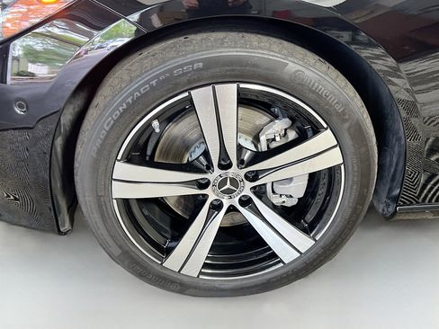 Used 2024 Mercedes-Benz C 300 Sedan w/ Exclusive Trim Package image 14