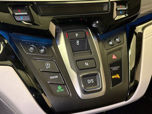 New 2026 Honda Odyssey Elite image 26
