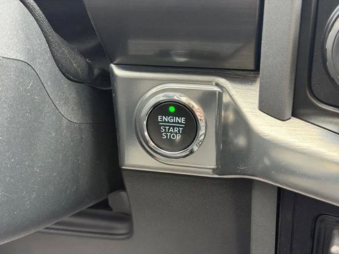 Used 2021 Ford F150 Lariat AWD/4WD image 19