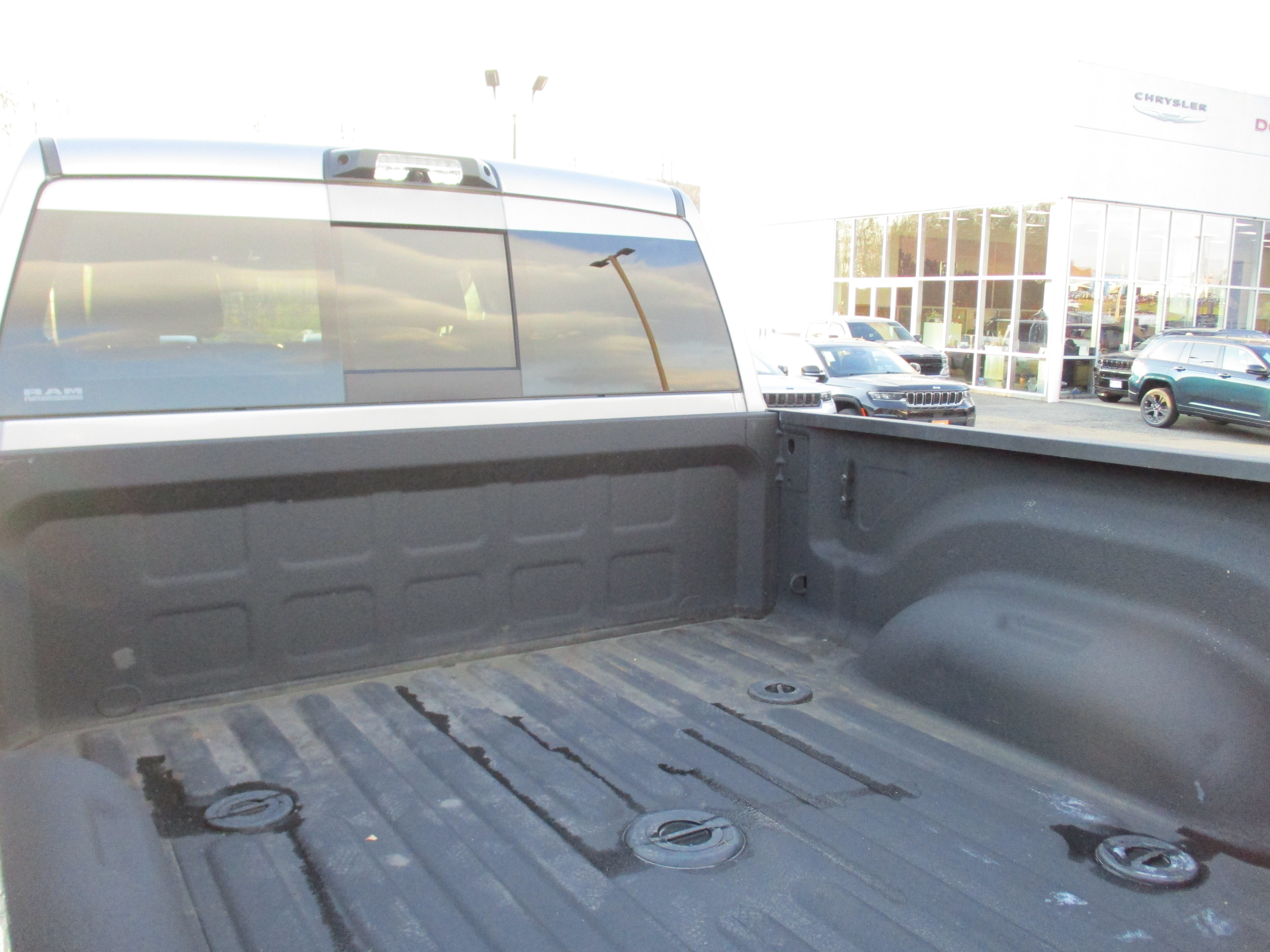 Used 2022 RAM 2500 Laramie AWD/4WD image 13
