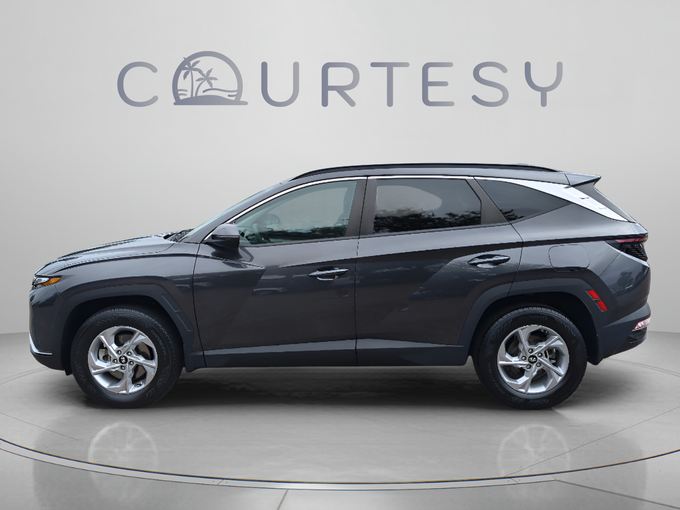 Certified 2023 Hyundai Tucson SEL AWD/4WD image 2