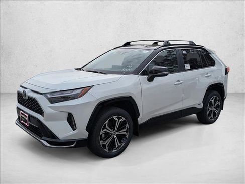 New 2025 Toyota RAV4 XSE image 4