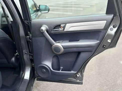 Used 2010 Honda CR-V LX image 16