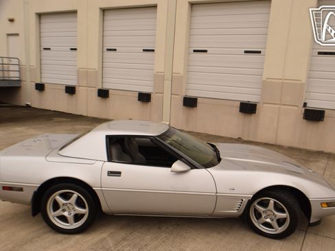Used 1996 Chevrolet Corvette image 38