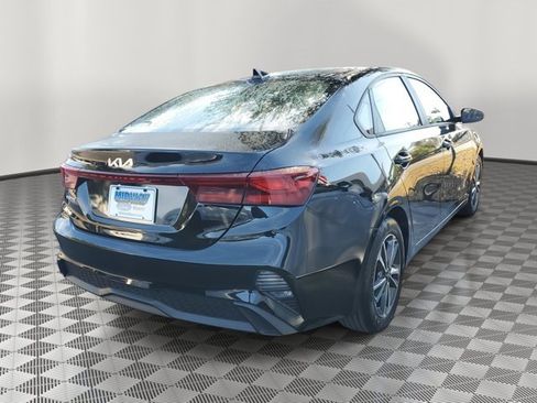 Used 2023 Kia Forte LXS image 6