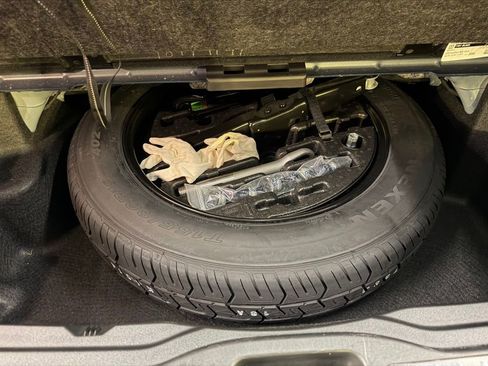 Used 2022 Mercedes-Benz GLS 450 4MATIC image 44