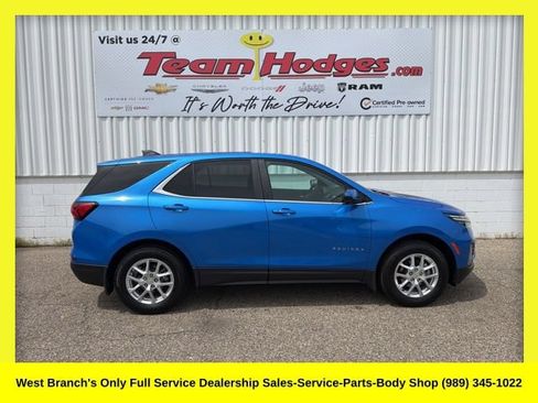 Used 2024 Chevrolet Equinox LT w/ LPO, Floor Liner Package AWD/4WD image 1