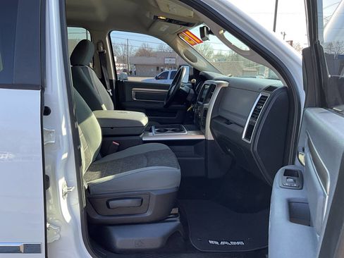 Used 2015 RAM 2500 Big Horn image 27