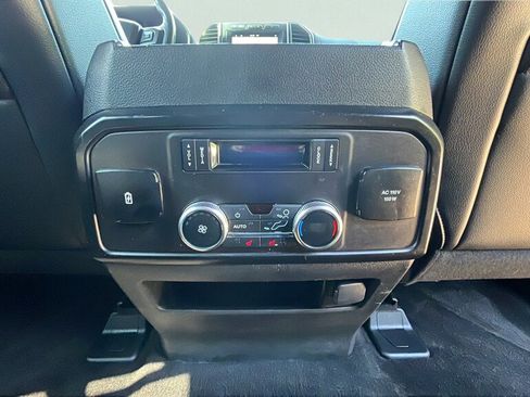 Used 2018 Ford Expedition Limited w/ Equipment Group 301A AWD/4WD image 20