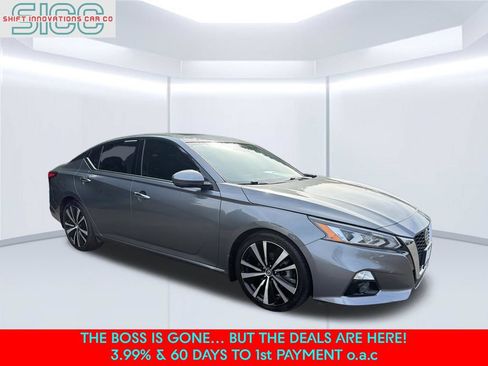 Used 2020 Nissan Altima 2.0 Platinum FWD image 8