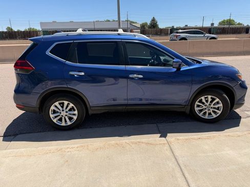 Used 2019 Nissan Rogue SV AWD/4WD image 6